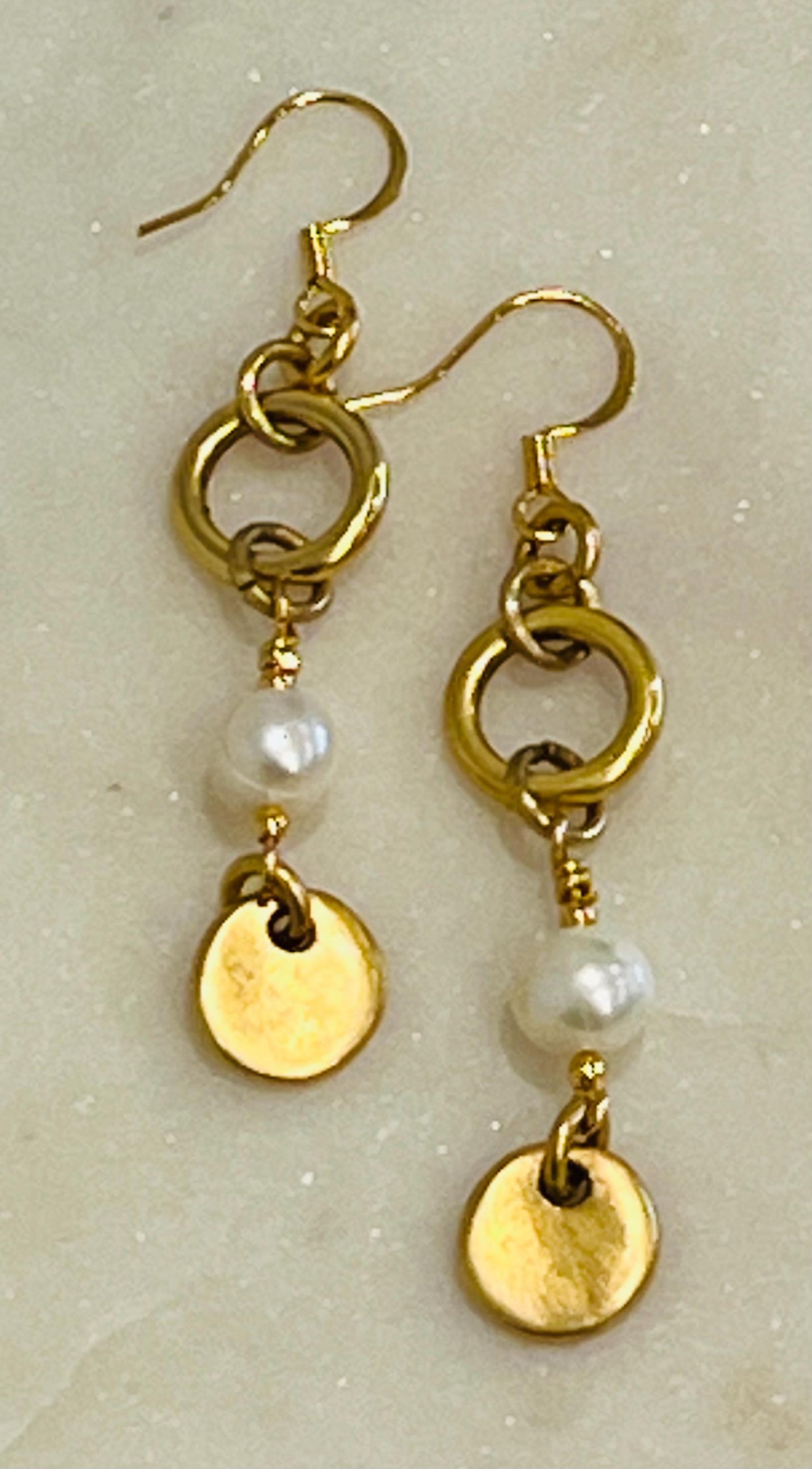 Freshwater Pearl Gold Beaded Earrings