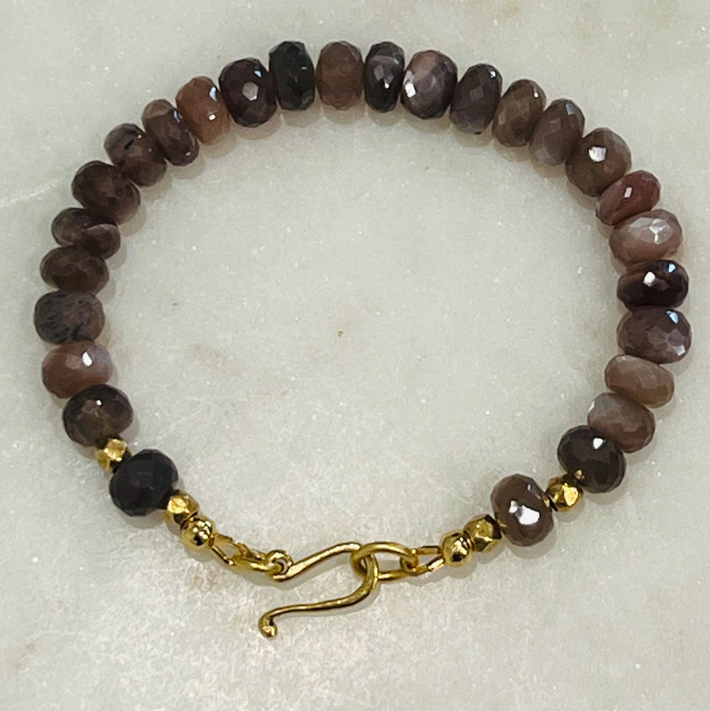 Sparkling Faceted Chocolate Moonstone Bracelet with Non-Tarnish Gold Plated Pewter Clasp and Accent Beads 8mm Rondelle Moonstone Gemstones
