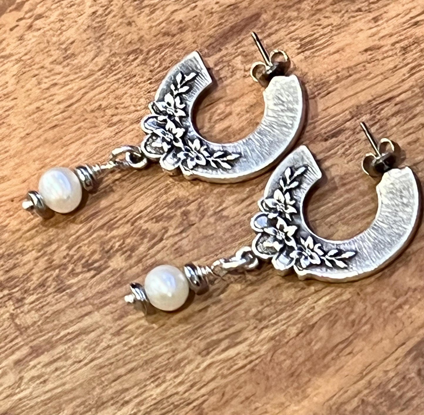 Silver and Pearl Post Earrings Non-Tarnish Silver Plated Pewter Blossom Floral Patterned Vintage Inspired Earrings Gorgeous Sparkling Stones
