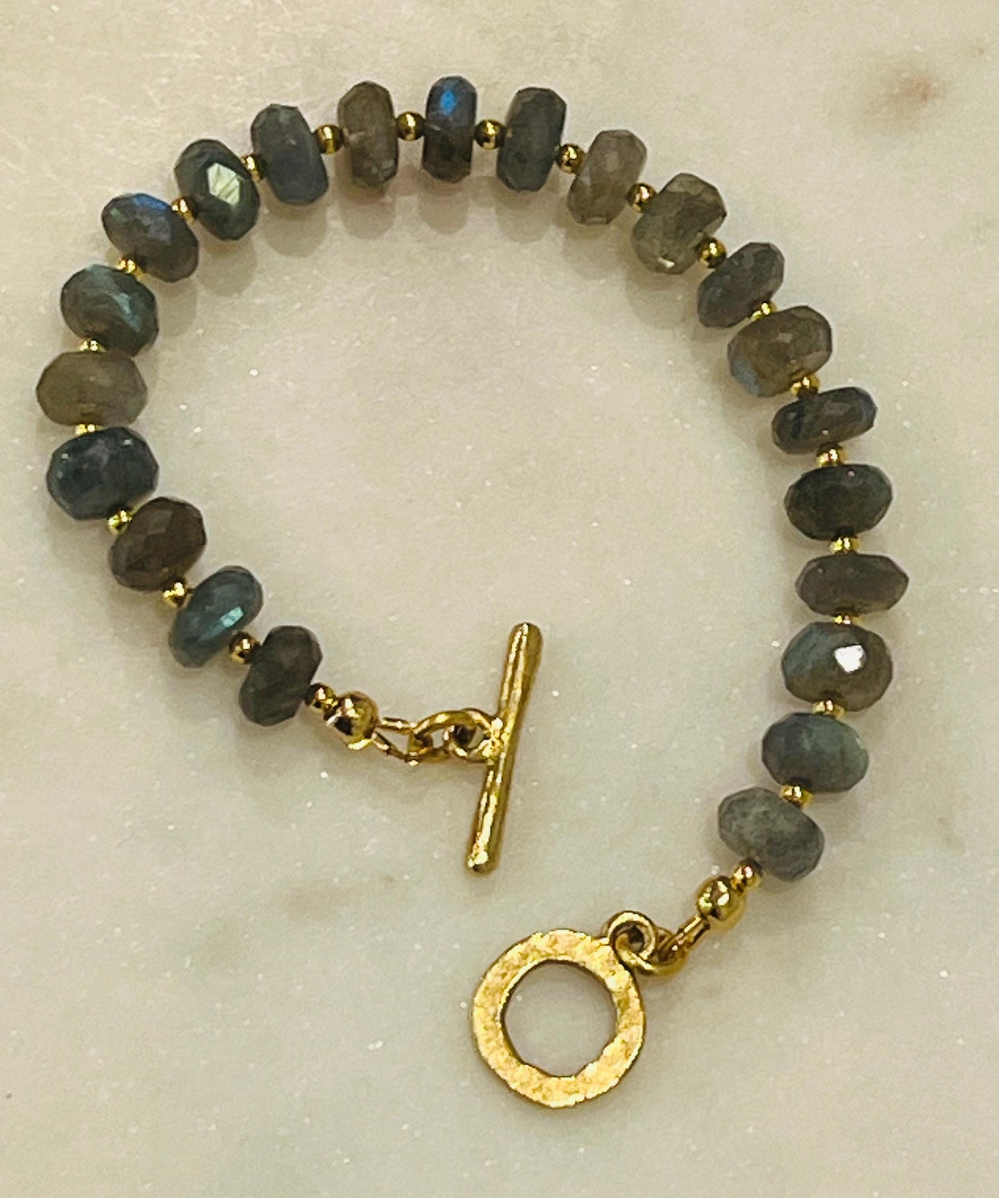 Labradorite Beaded Bracelet Faceted Rondelle 8mm Blue Flash Bracelet with Decorative Gold Toggle Natural Gemstone Bracelet