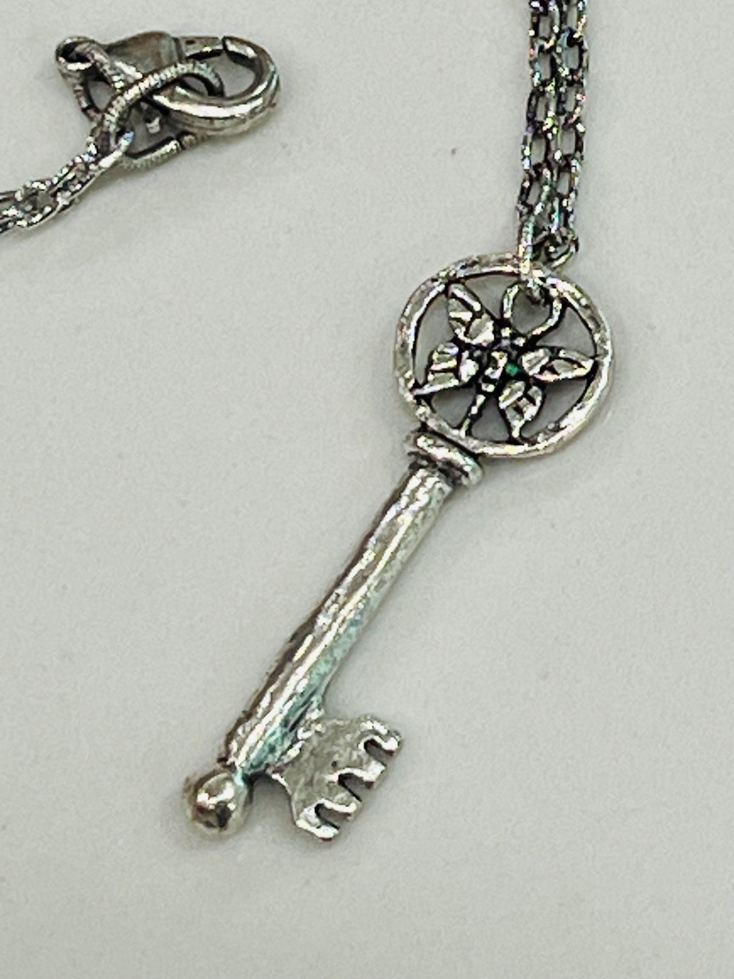 Silver Delicate Paperclip Layering Necklace with Silver Key Pendant Gorgeous Layering Statement Necklace Modern Silver Necklace