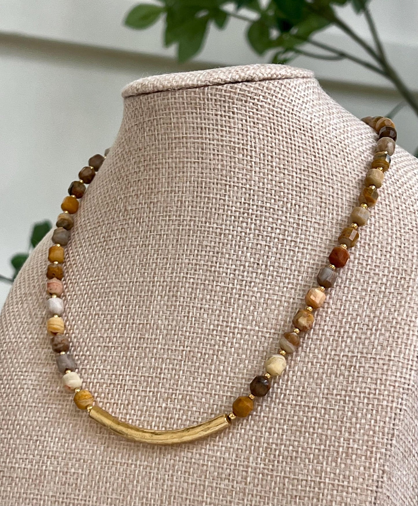 Crazy Lace Agate Beaded Necklace Non-Tarnish Large Curved Bar Natural Semi-Precious Gemstones 6mm Double Point Faceted Stones Toggle Clasp