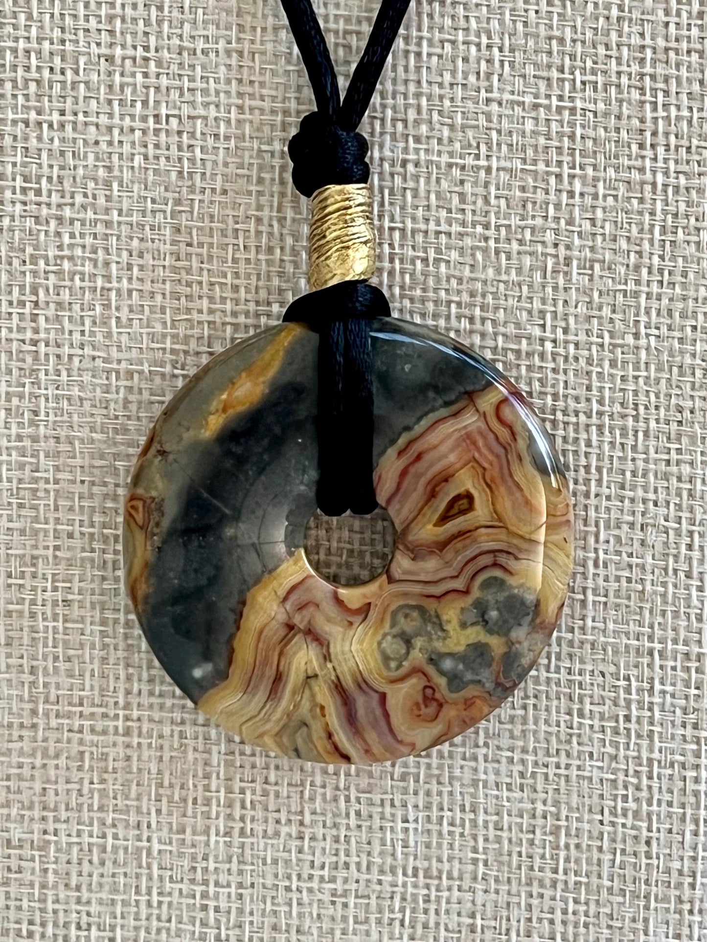 Crazy Lace Agate Donut Bead Necklace