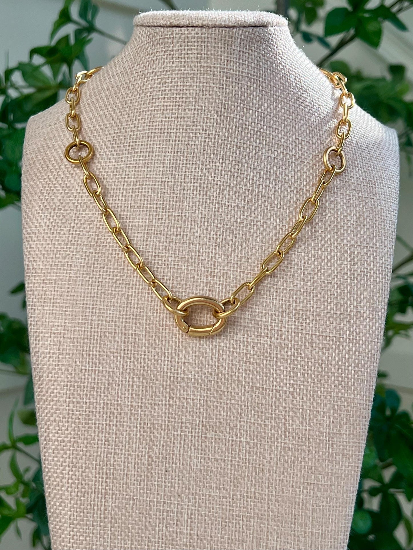 Gold Chunky Paperclip Chain Necklace