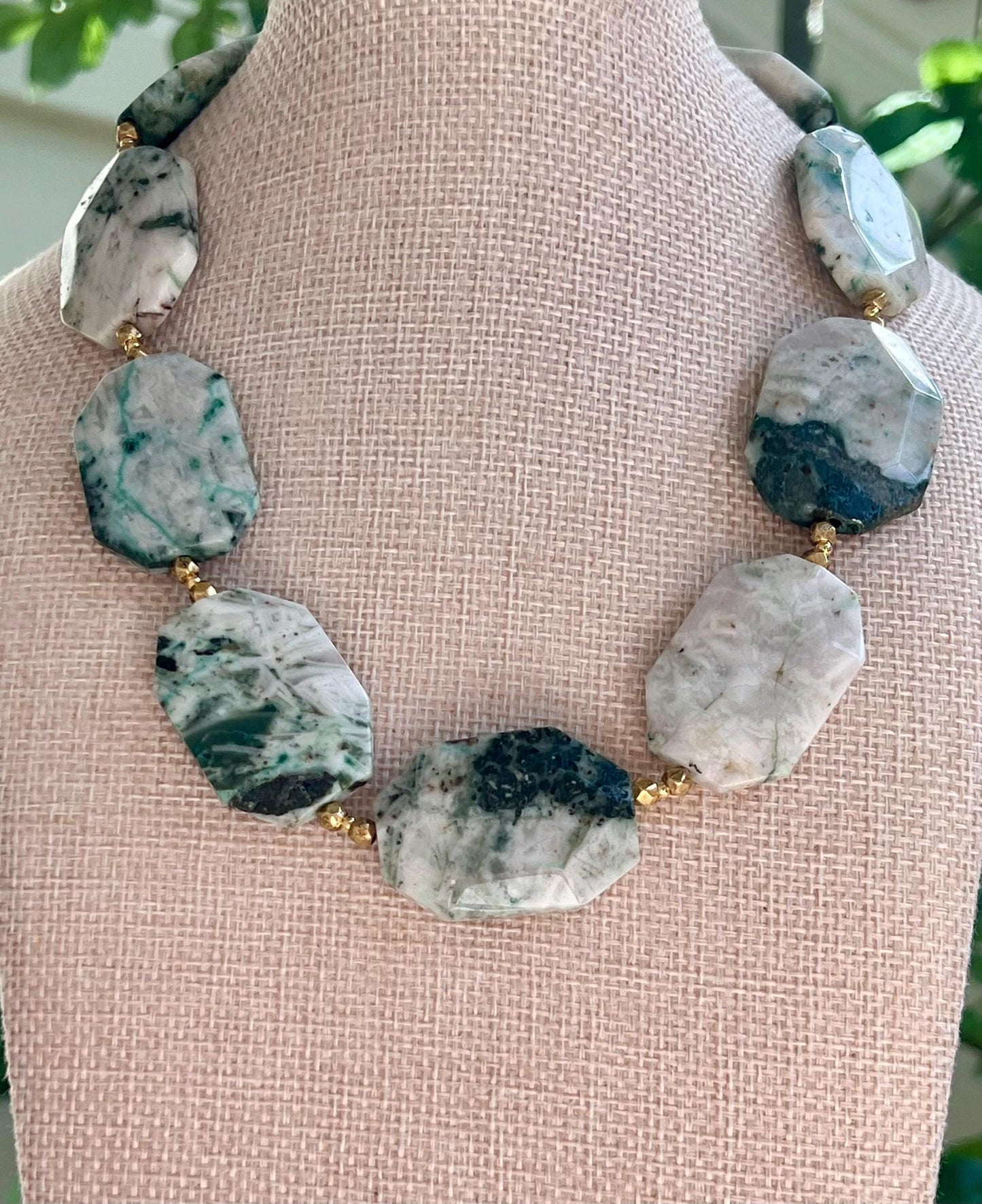 Sky Mountain Jade Beaded Chunky Necklace