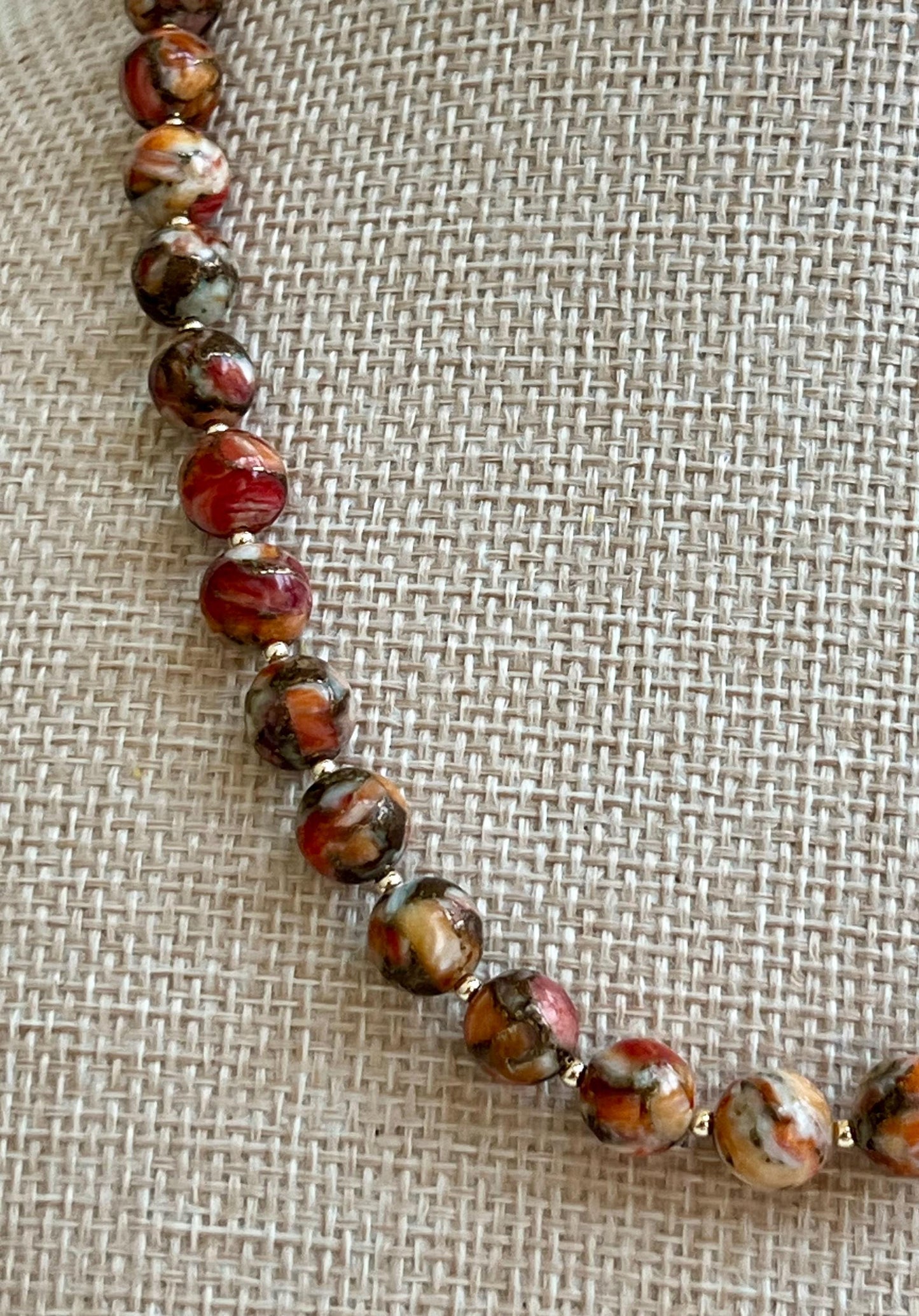 Spiny Oyster Beaded Necklace