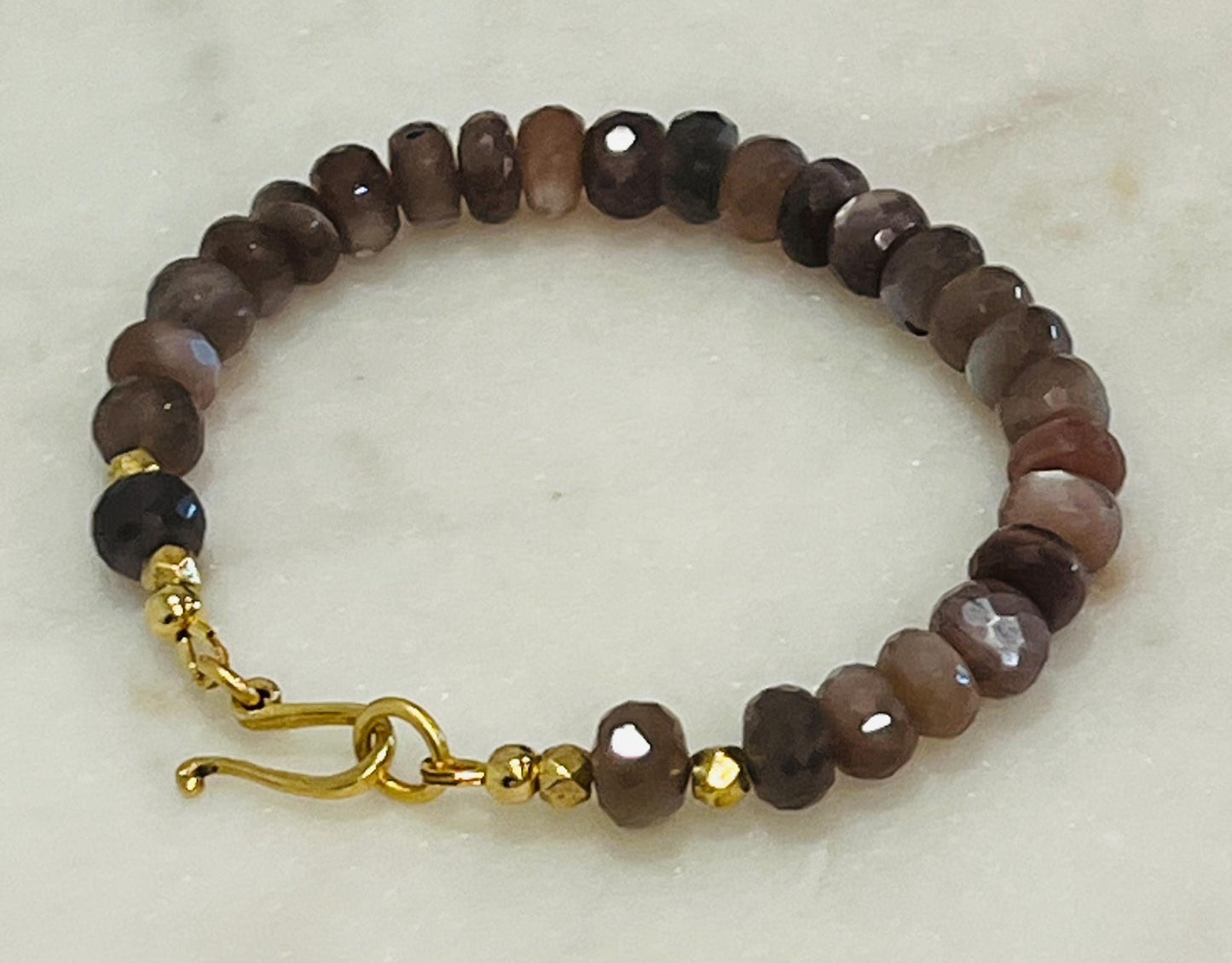 Sparkling Faceted Chocolate Moonstone Bracelet with Non-Tarnish Gold Plated Pewter Clasp and Accent Beads 8mm Rondelle Moonstone Gemstones