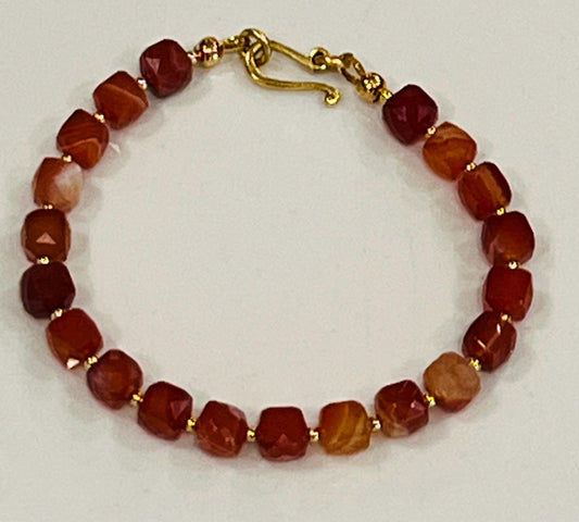 Red Stripe Agate Beaded Bracelet Faceted Cubed 7mm Red Striped Agate Bracelet Non-Tarnish Gold Plated Pewter Clasp/Accent Beads