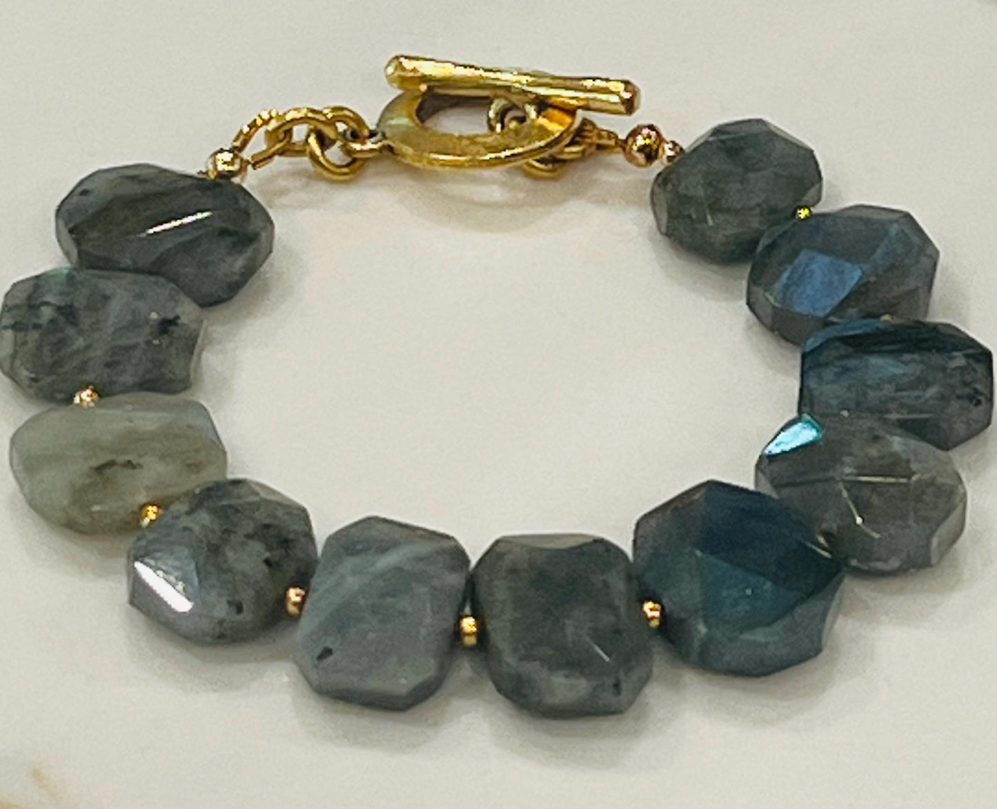 Labradorite Bracelet Labradorite Beaded Chunky Bracelet Non-Tarnish Gold Plated Pewter Toggle Gorgeous Labradorite Stones Elegant Bracelet