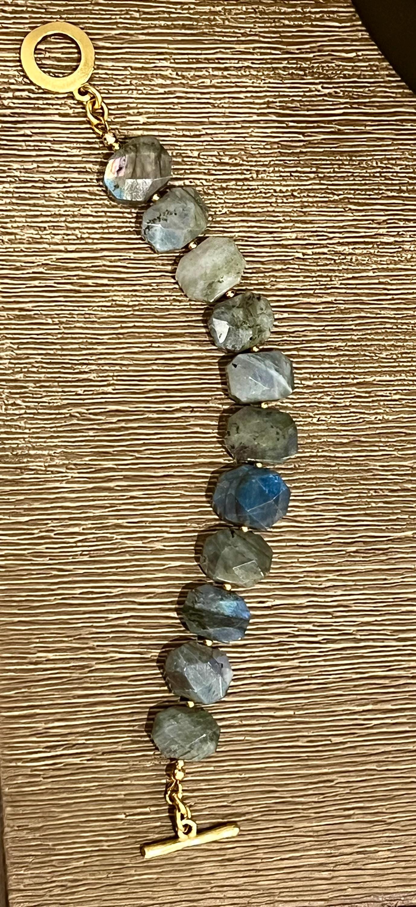 Labradorite Bracelet Labradorite Beaded Chunky Bracelet Non-Tarnish Gold Plated Pewter Toggle Gorgeous Labradorite Stones Elegant Bracelet