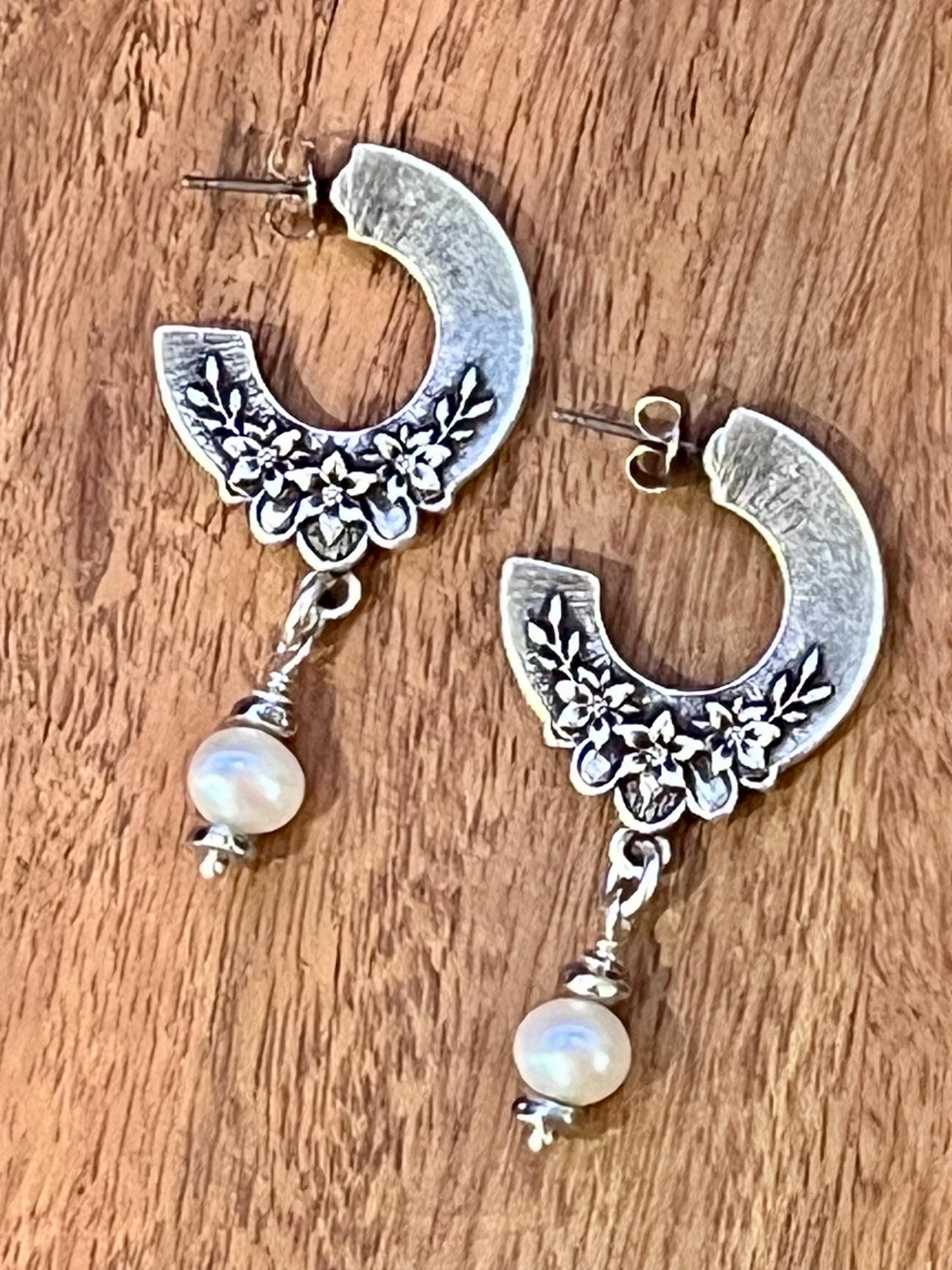 Silver and Pearl Post Earrings Non-Tarnish Silver Plated Pewter Blossom Floral Patterned Vintage Inspired Earrings Gorgeous Sparkling Stones
