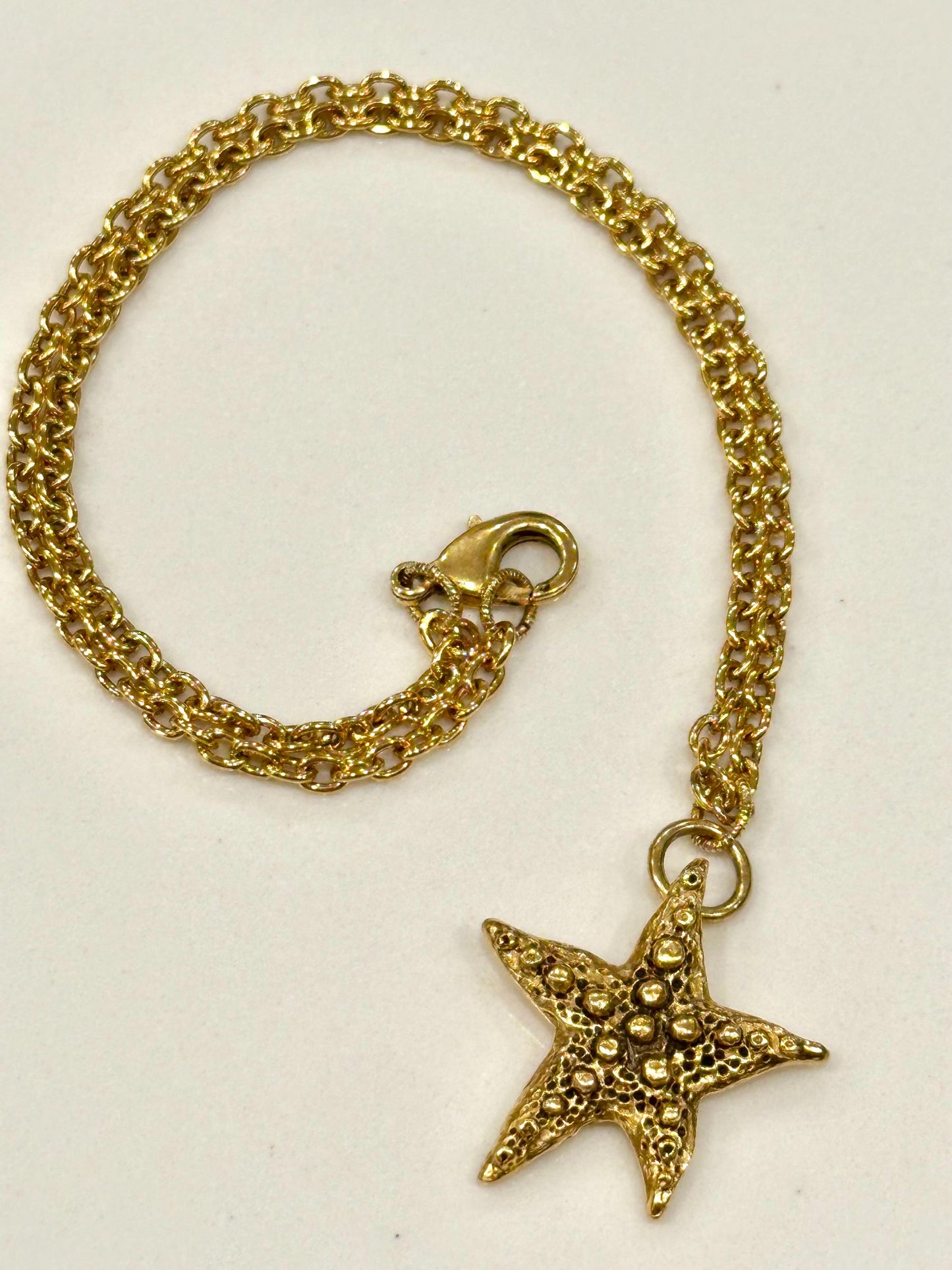 Gold Small Classic Cable Chain Necklace with Starfish Pendant Gorgeous Layering Statement Necklace Gold Necklace Versatile Length