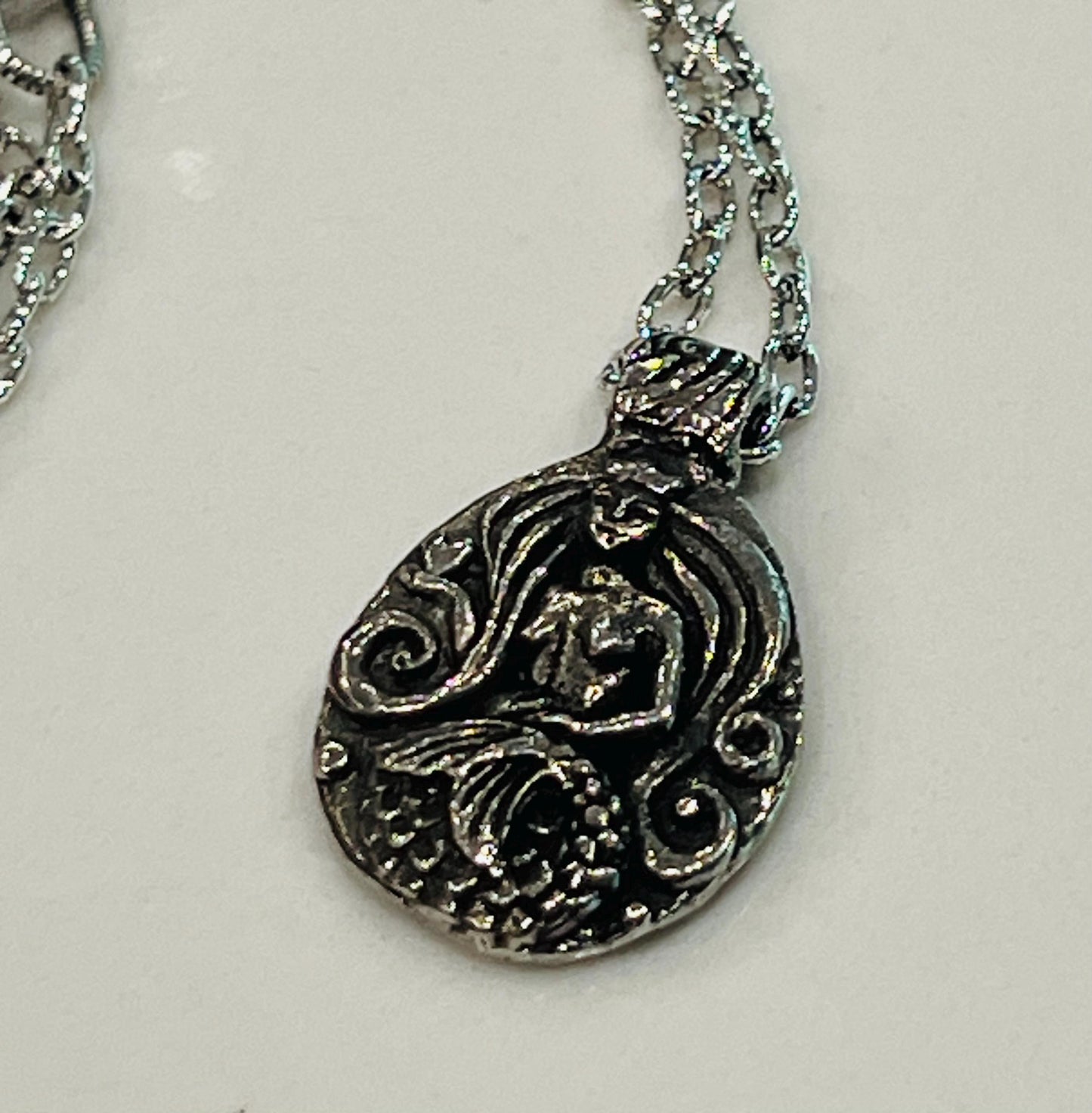 Silver Small Classic Cable Chain Necklace with Mermaid Pendant Gorgeous Layering Statement Necklace Silver Necklace Versatile Length