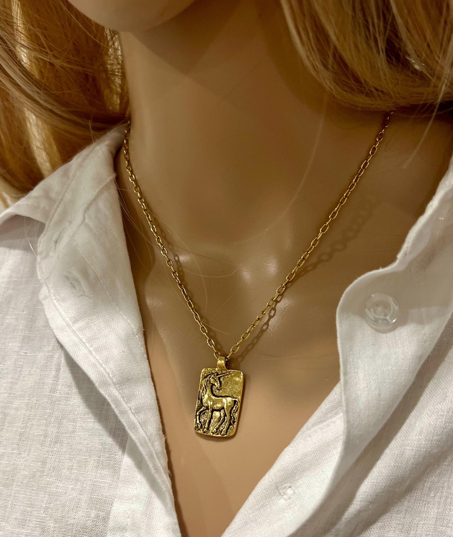 Gold Delicate Paperclip Layering Necklace with Gold Unicorn Pendant Gorgeous Layering Statement Necklace Modern Gold Necklace