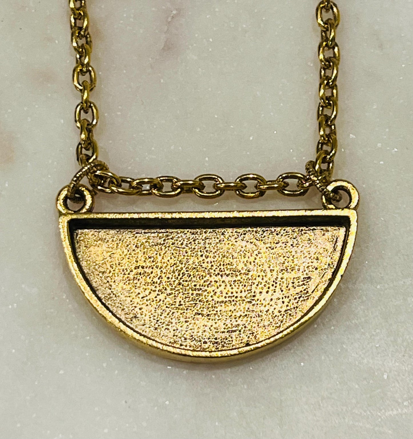 Gold Classic Cable Chain Layering Necklace with Half Circle Geometric Pendant Gorgeous Layering Statement Necklace Modern Gold Necklace
