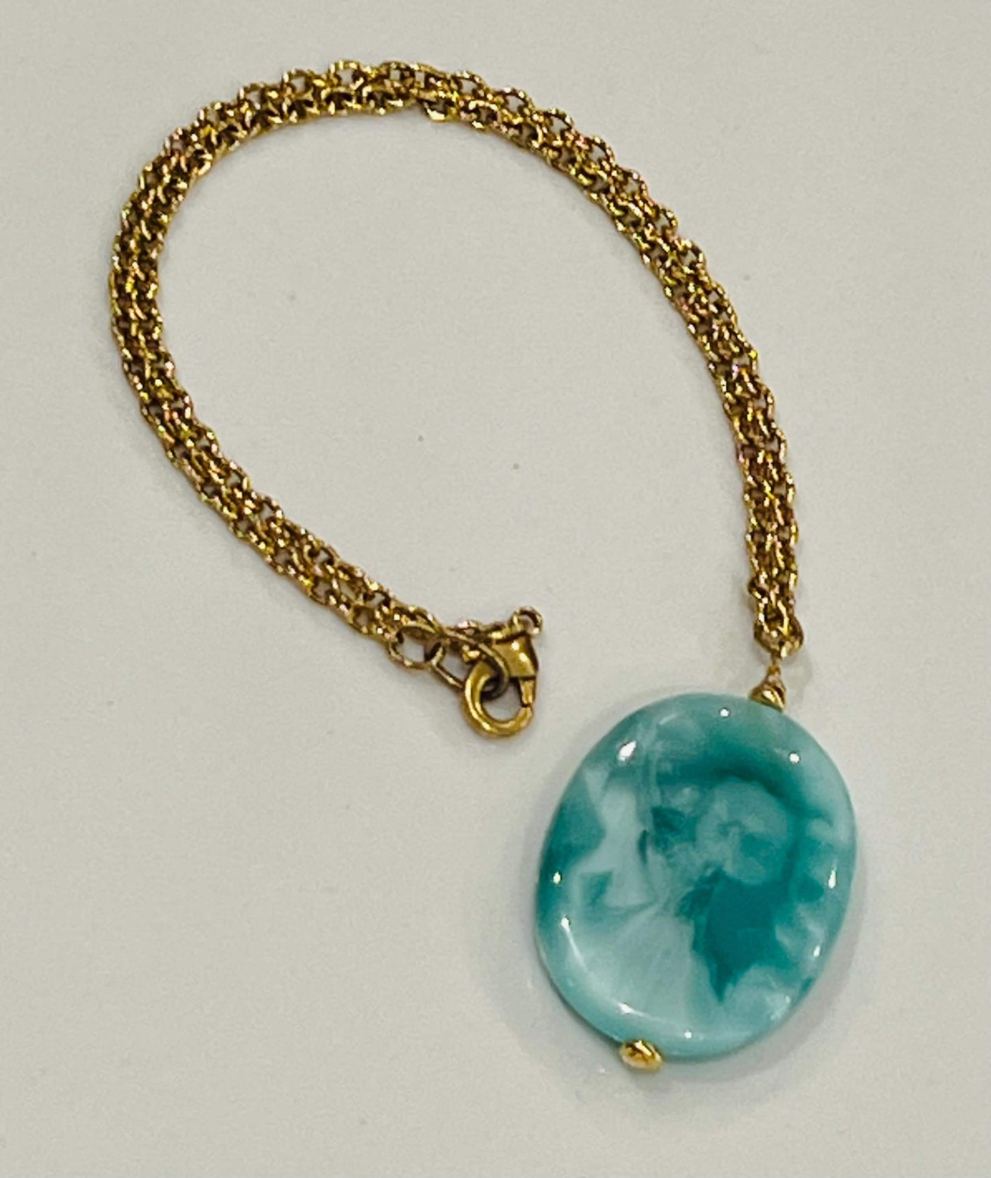 Gold Classic Cable Chain Pendant Drop Necklace with Oval Green Moonstone Drop Pendant Statement Necklace Blue Large Stone Pendant Necklace