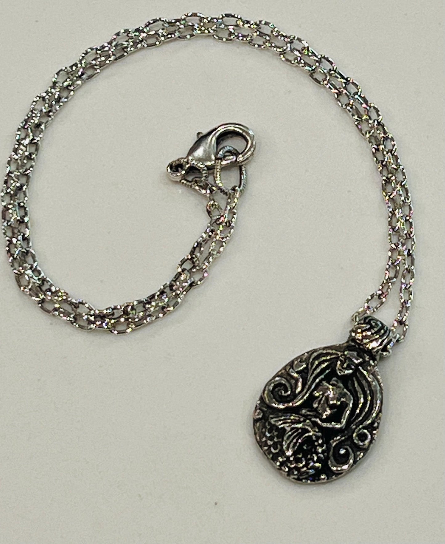 Silver Small Classic Cable Chain Necklace with Mermaid Pendant Gorgeous Layering Statement Necklace Silver Necklace Versatile Length