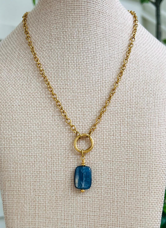 Gold Textured Small Cable Chain with Kyanite Pendant Necklace Blue Kyanite Gorgeous Layering Statement Necklace Gold Drop Necklace