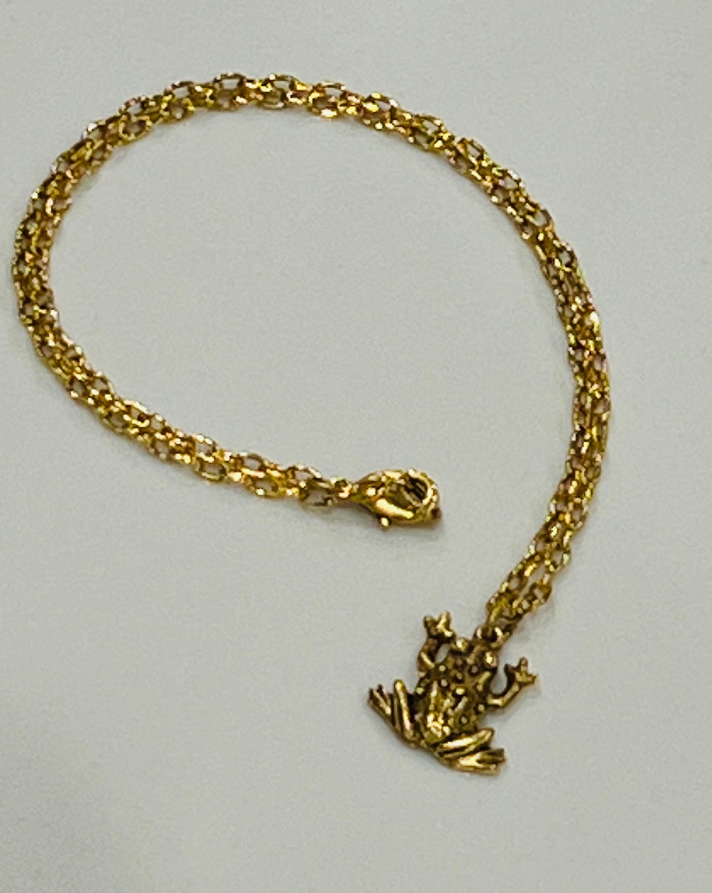 Gold Delicate Paperclip Layering Necklace with Frog Pendant