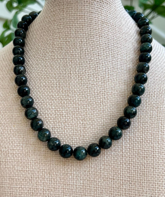 Dark Green Kyanite Beaded Necklace