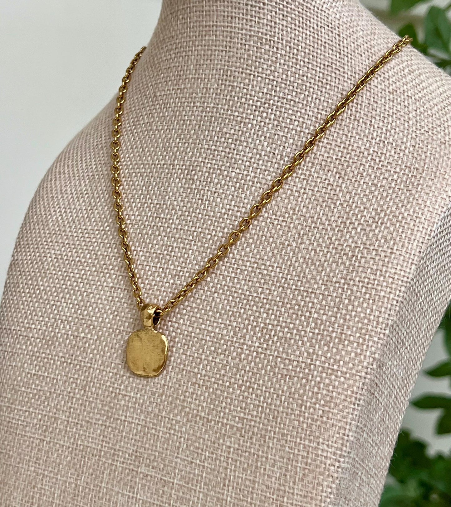 Gold Small Classic Cable Chain Necklace