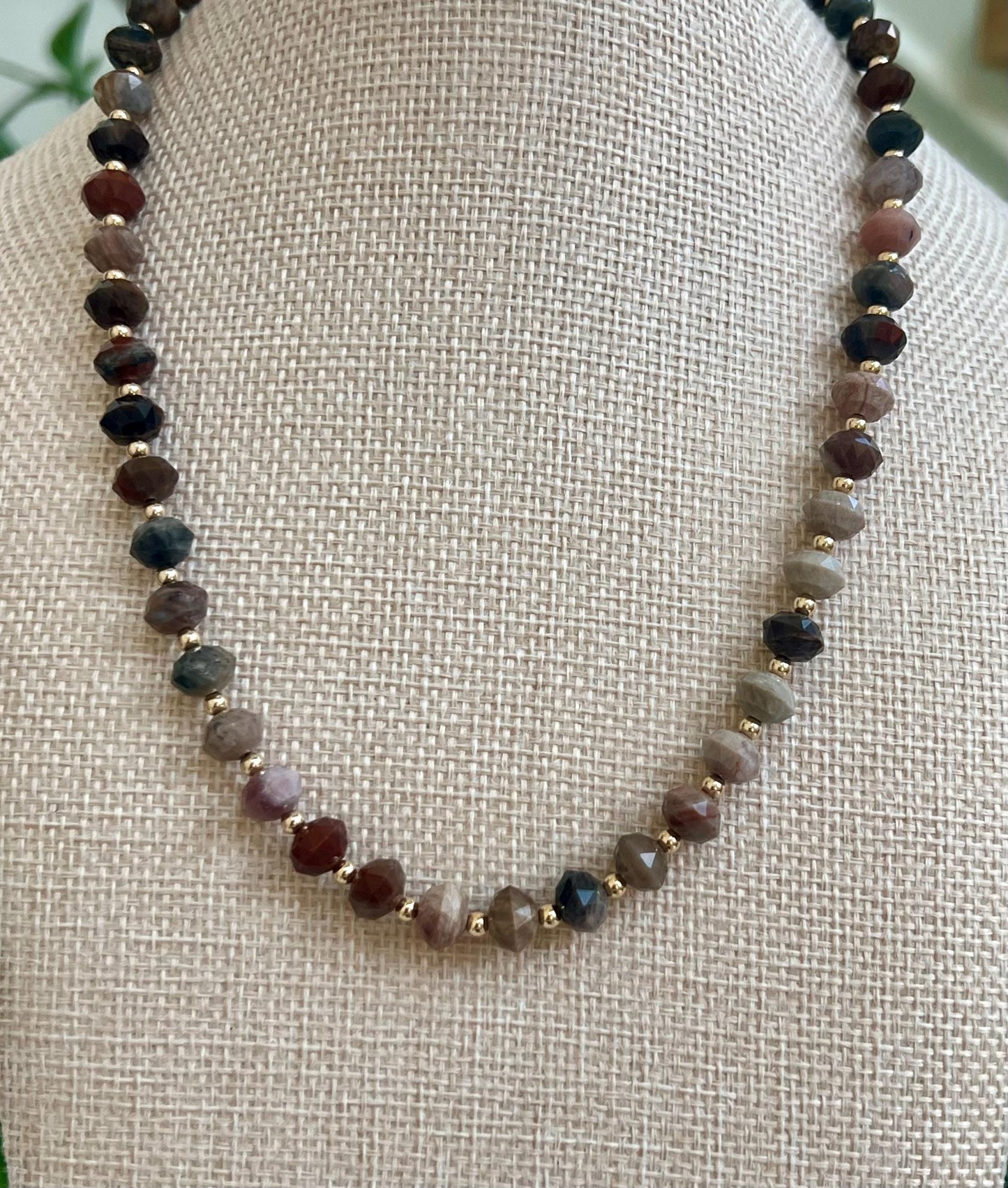 Petrified Wood Agate Gemstone Necklace